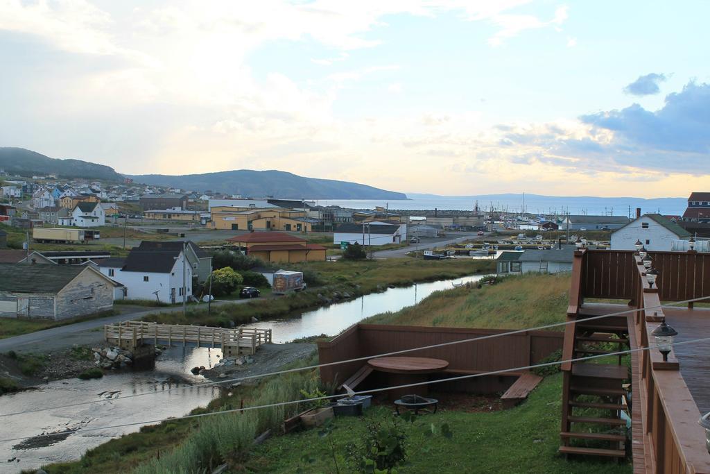 Annies Landing Hotel Bonavista Bagian luar foto