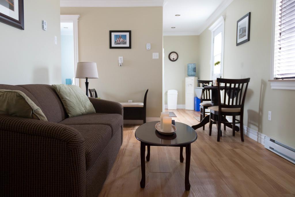 Annies Landing Hotel Bonavista Bagian luar foto